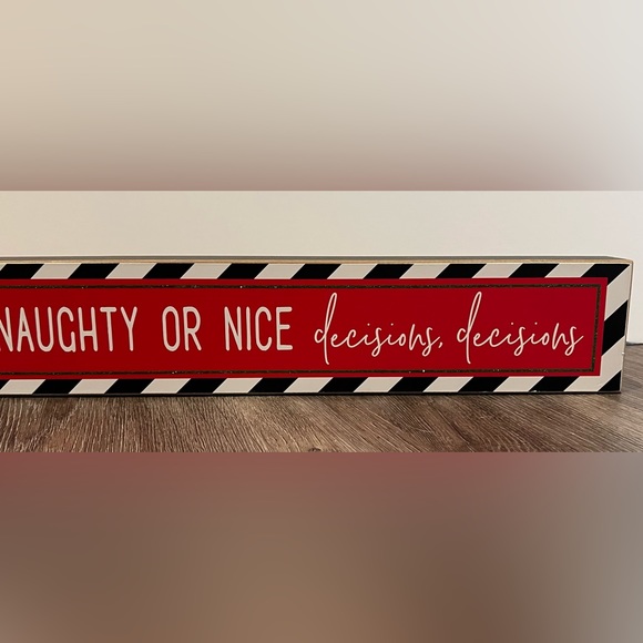 🎄Naughty or Nice… decisions, decisions plaque - Picture 1 of 1